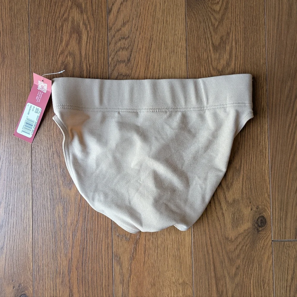 Capezio Nude Full Seat Dance Belt 5935 NWT